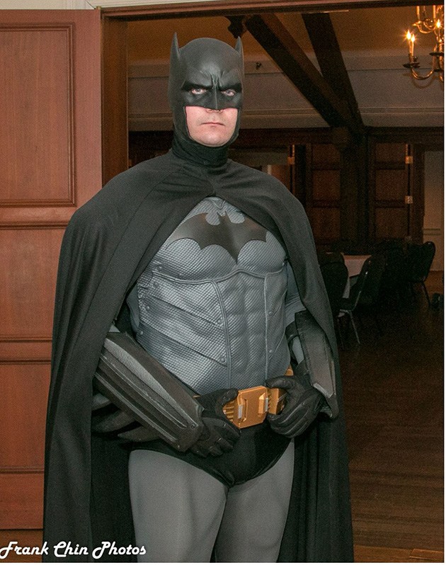 蝙蝠侠，制服很高端